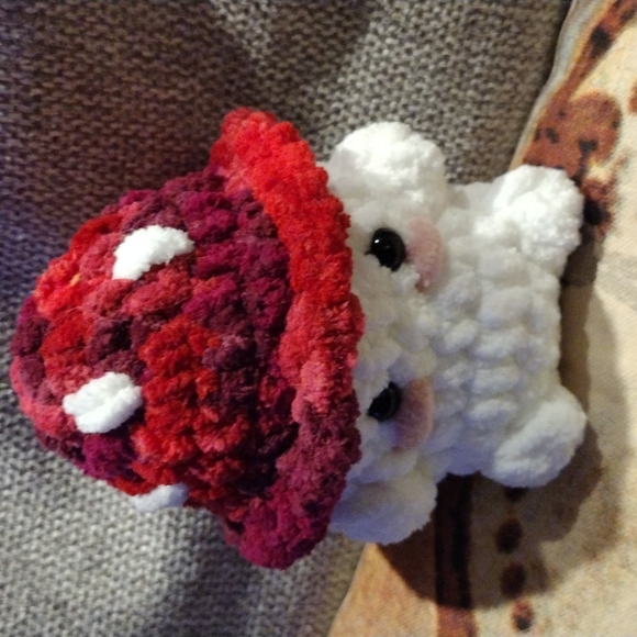 Little mushroom boi - Picture 3 of 3